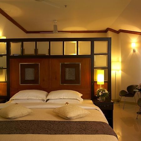 Nani Hotel Kollam Kültér fotó