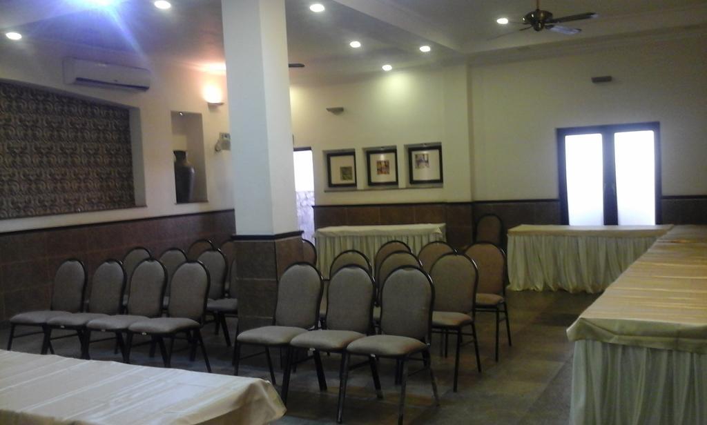 Nani Hotel Kollam Kültér fotó