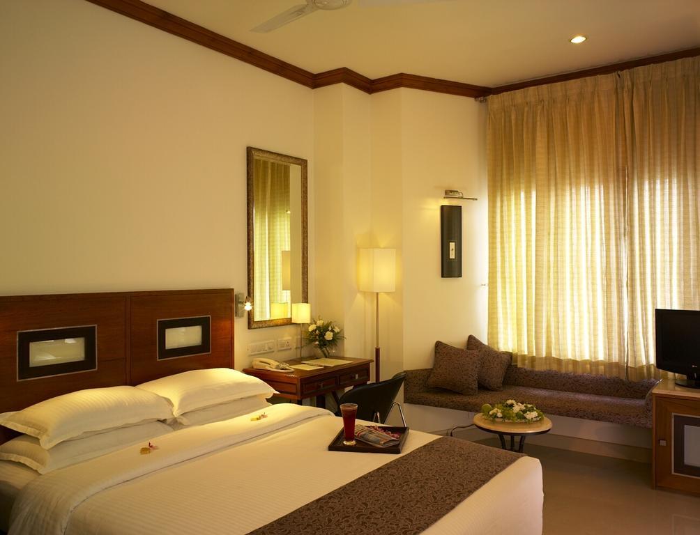 Nani Hotel Kollam Kültér fotó