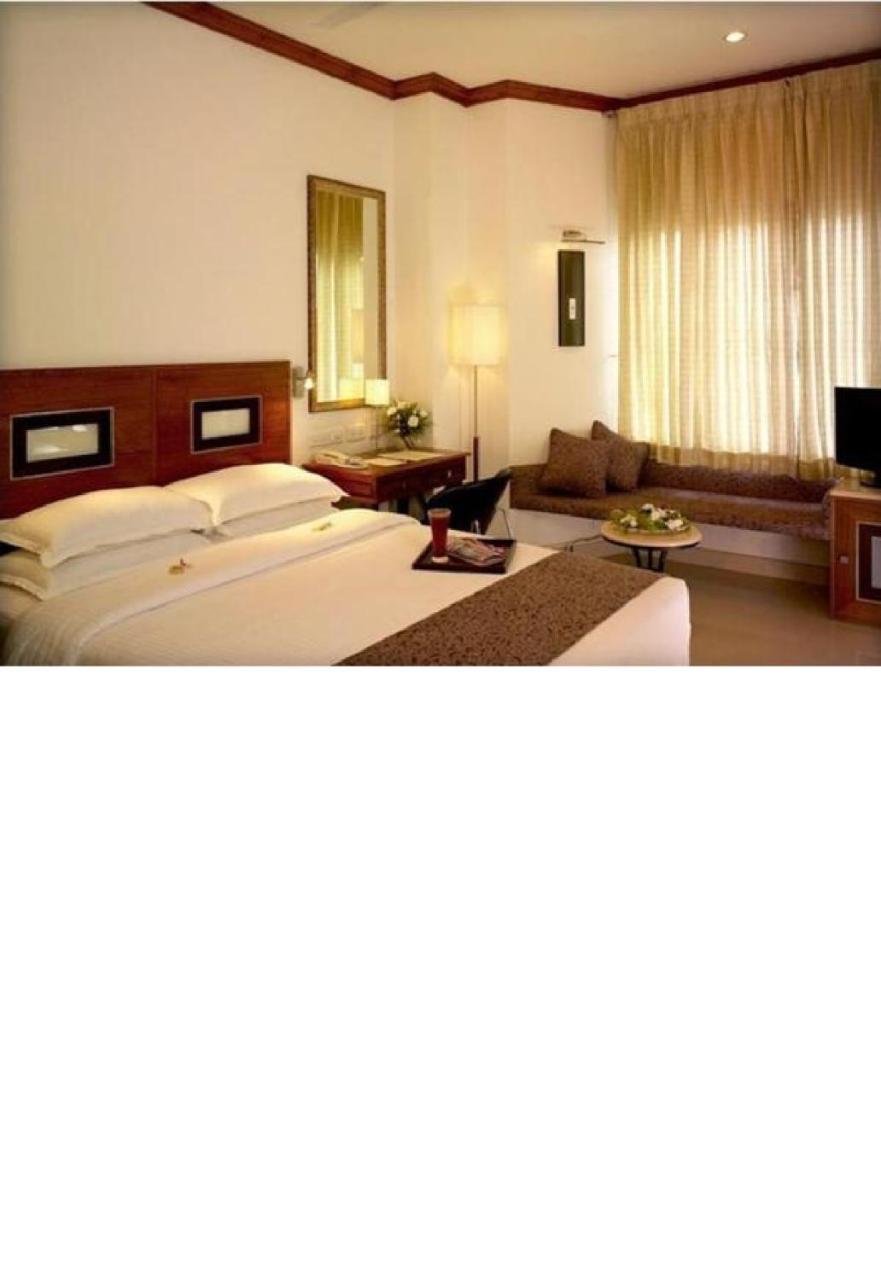 Nani Hotel Kollam Kültér fotó